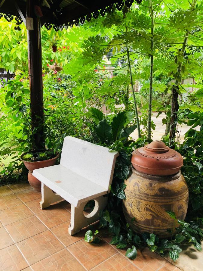 Banthai Guesthouse 펫차부리 외부 사진