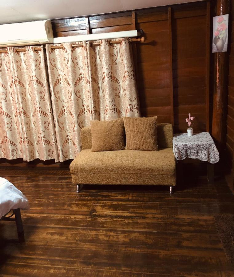 Banthai Guesthouse 펫차부리 외부 사진